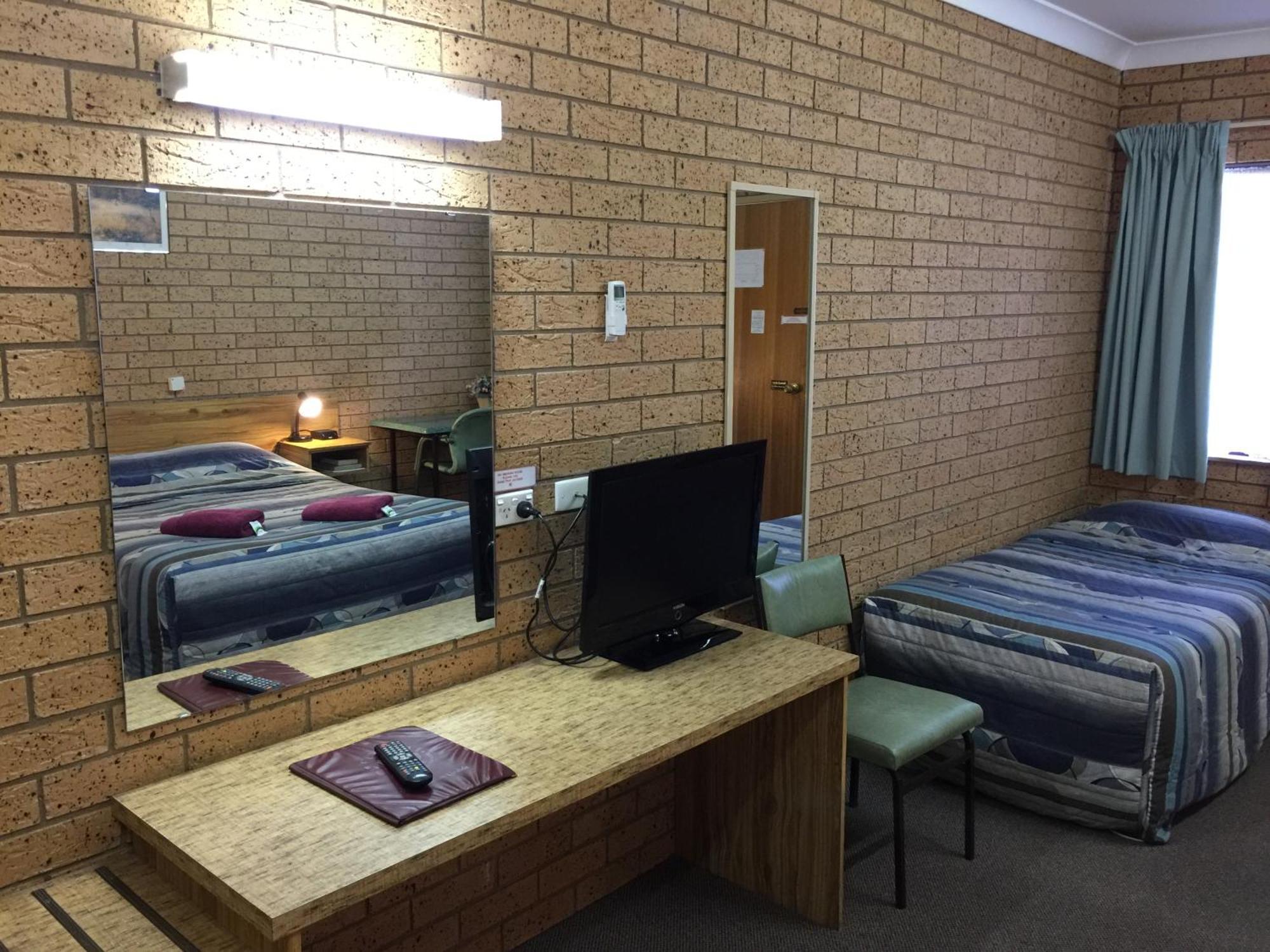 Three Ways Motel Gilgandra Dış mekan fotoğraf